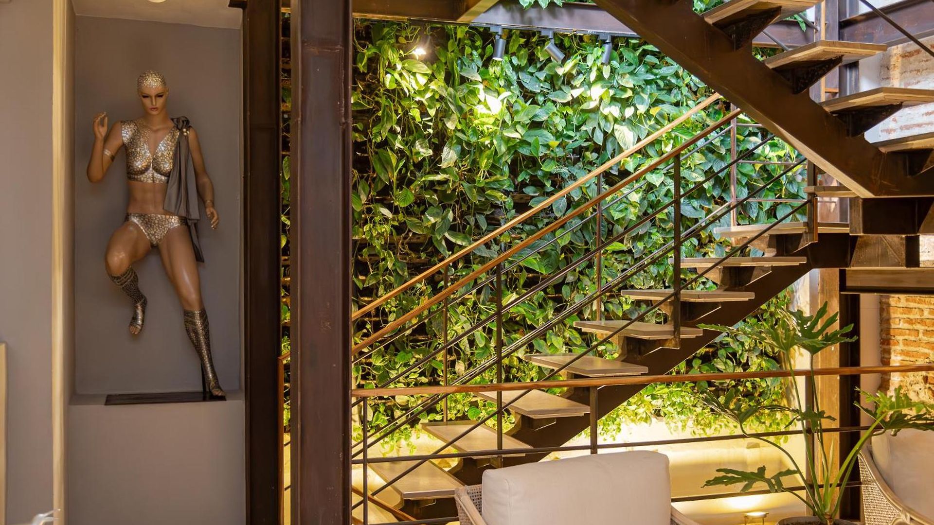 Lunala Boutique Hotel