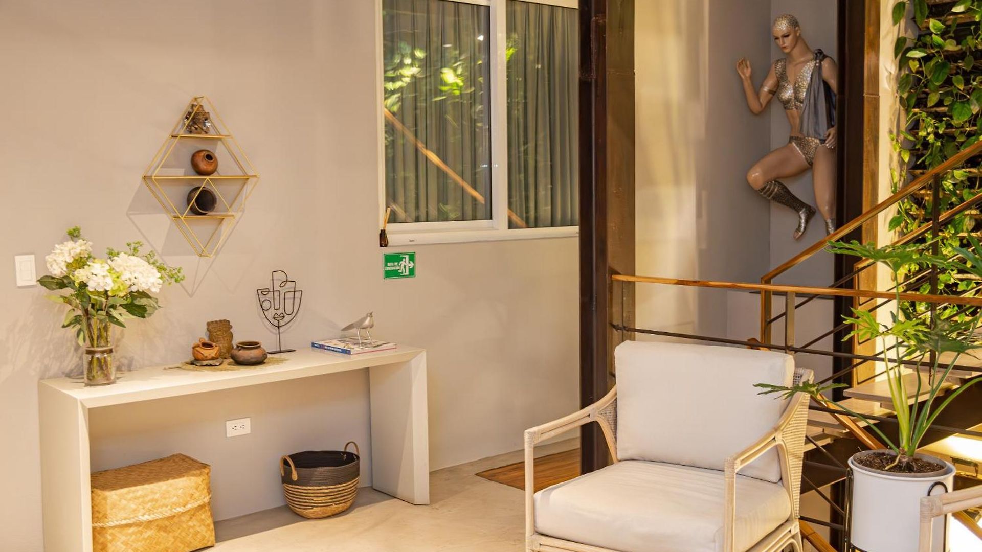Hotel Lunala Boutique 4*