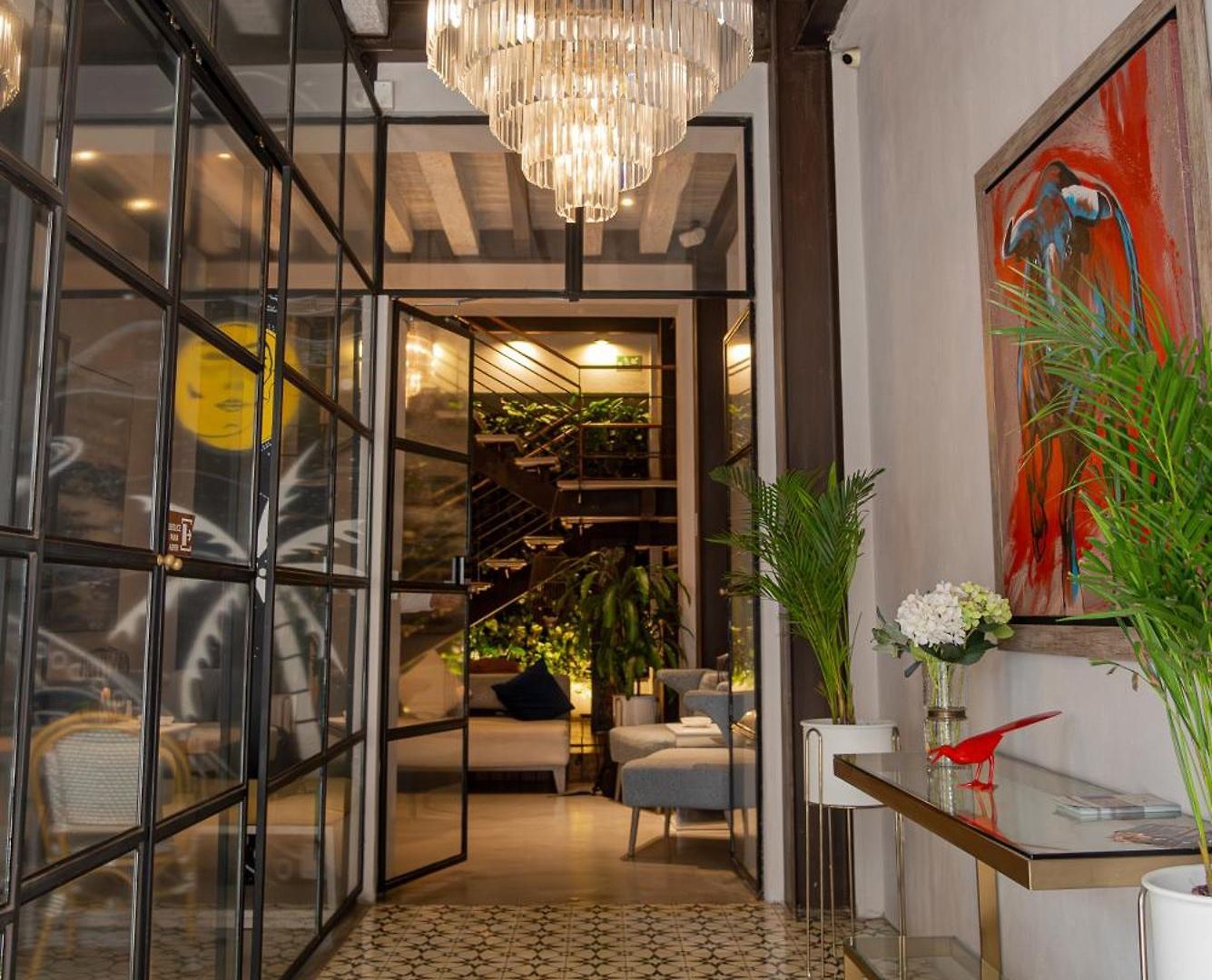 Lunala Boutique Hotel