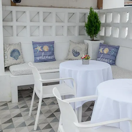 Lunala Boutique 4*
